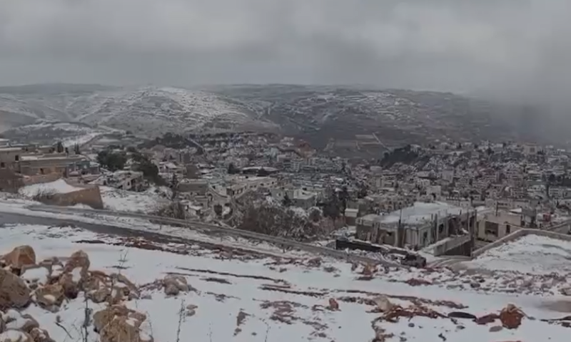 הצפון שוב נצבע בלבן: שלג כיסה את מג'דל שמס שלמרגלות החרמון