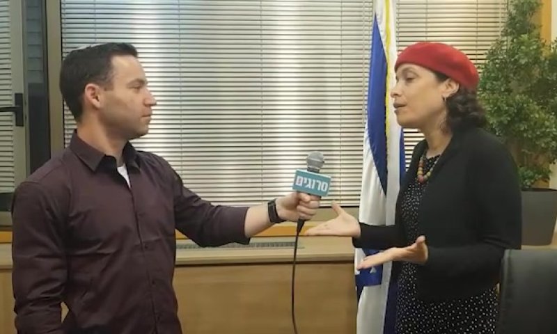 האם יש לח"כ פרידמן הצעות ממפלגות אחרות?