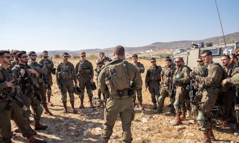 שעות אחרי הפיגוע: נמשך המצוד אחרי המחבלים