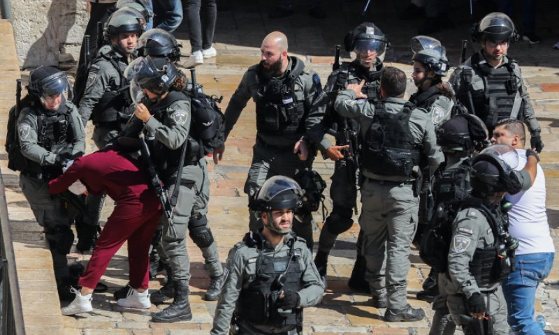 מהומות בשער שכם: אוטובוסים נרגמו באבנים