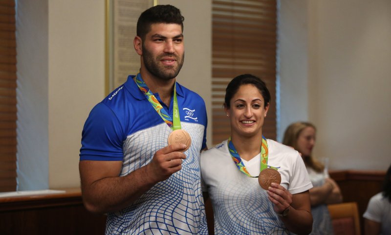 מה ההתלהבות מספורט? במה זה תרם לאנושות?