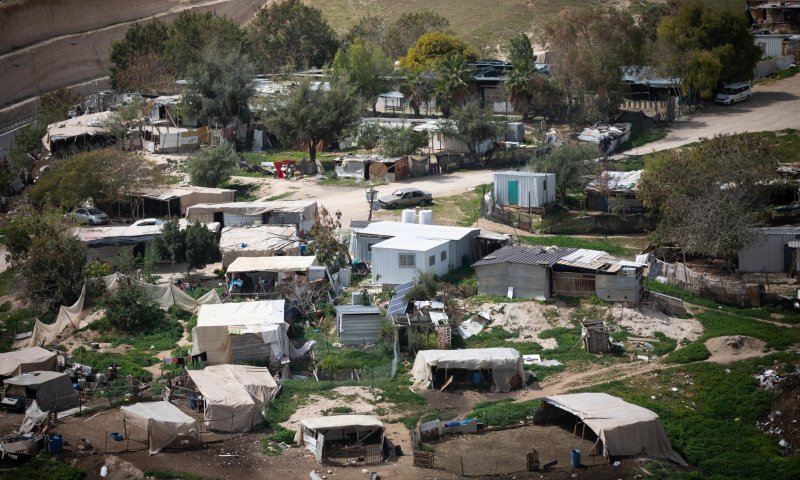 עכשיו זה רשמי: הממשלה לא תפנה את חאן אל אחמר