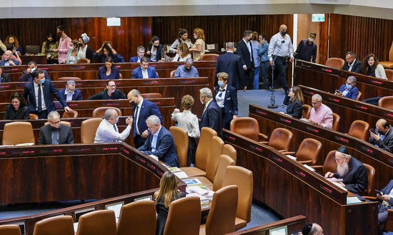 פשרה בקואליציה: משבר חוק הפנסיות נפתר