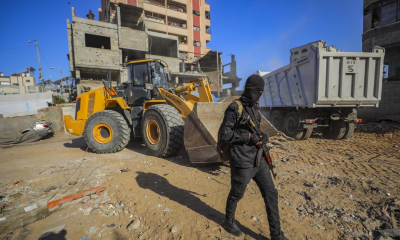 חמאס הודיע כי איתר 3 חללים, בהם אל"מ אסף חממי