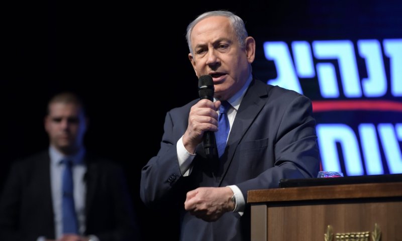 רגבים לנתניהו: להכניס את יו"ש לחוק משאל עם