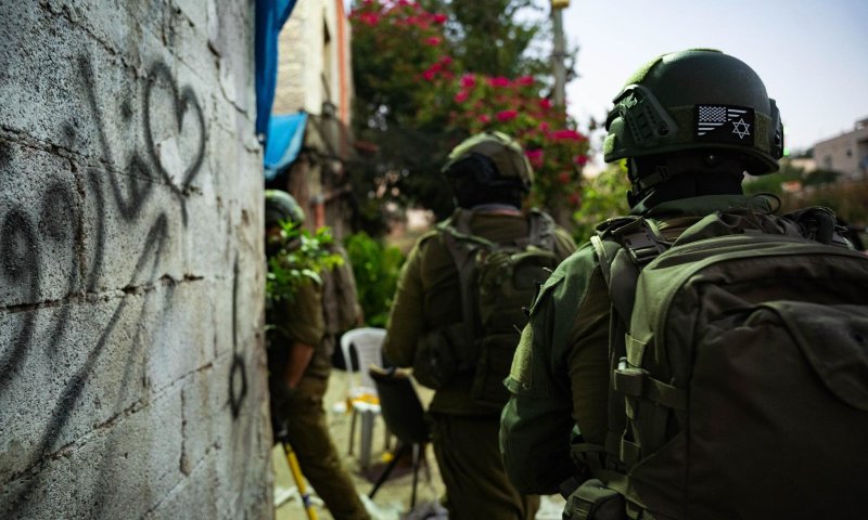 שעות אחרי הפיגוע: צה"ל סורק אחרי המחבלים