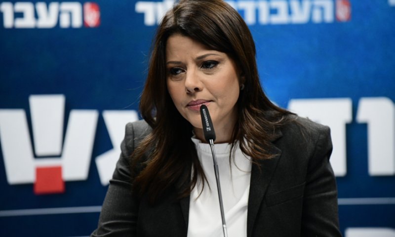 אורלי לוי הגישה בקשה להתפצל ממפלגת העבודה