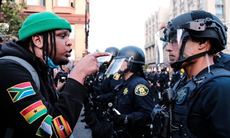 צפו: קצר על הפרשה | כך אופוזיציה הופכת למהפכה