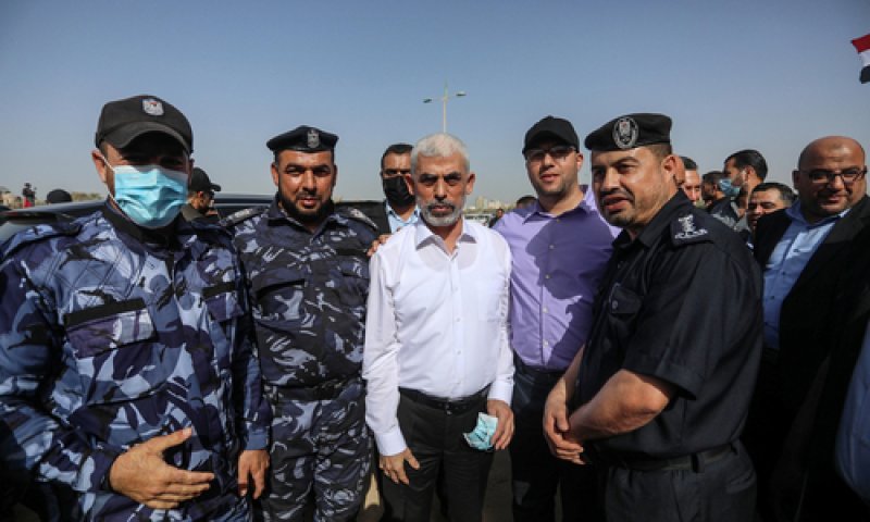 דיווח: סינוואר העביר לישראל מסר לפני השבעה באוקטובר