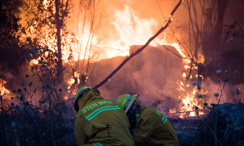 בלמו את האש הלילה: נערכים לגל שריפות מחודש