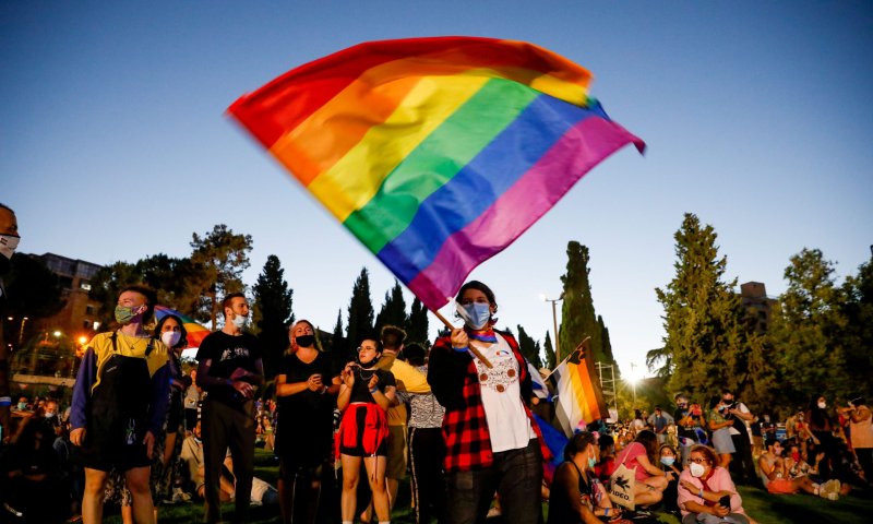 עשרות אלפי ש"ח ישולמו למפגינים נגד מצעד הגאווה