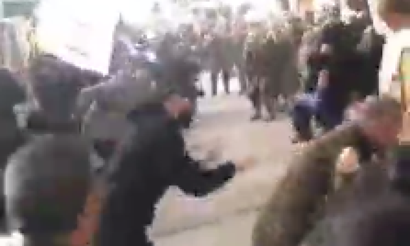 לבנון: לפחות 4 הרוגים בהלווית תומך חמאס | צפו