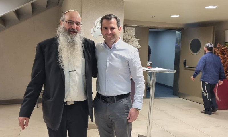 רב היישוב יד בנימין פורש מתפקידו