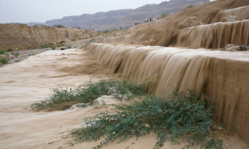 "סכנת חיים!": הגשם חוזר ואיתו אזהרת השיטפונות