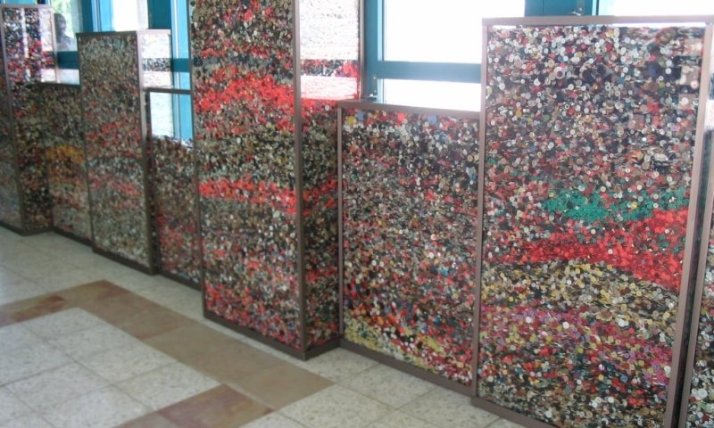 לומדים שואה: מייזם הכפתורים של תלמידי בית הספר "עשה חיל"