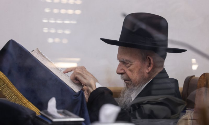 הרב אדלשטיין יובא למנוחות ב-15:30: צפי לעומסים