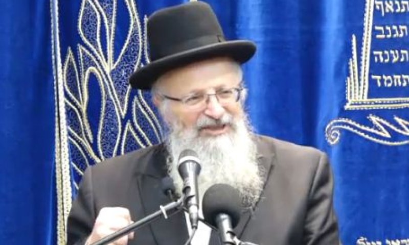 שיעורו השבועי של הרב שמואל אליהו. צפו