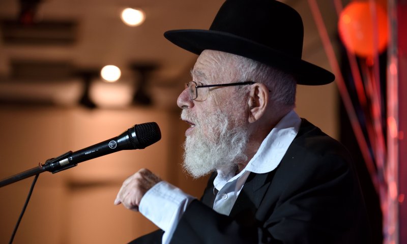 הרב דב ליאור: למחות נגד הקפאת הבנייה בירושלים