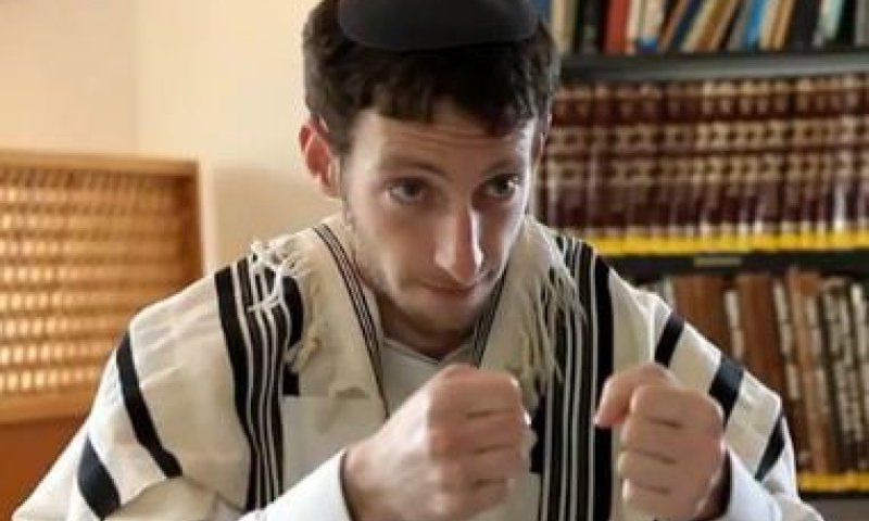 דיבוק 6: אנדרדוס במקבץ מערכונים שרק דתיים יבינו