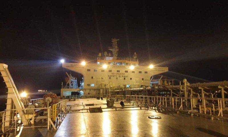 "המכלית היוונית לא אחראית לזיהום הזפת"