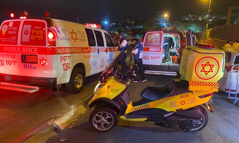 פיגוע באלעד: 3 הרוגים מתקיפה עם גרזן