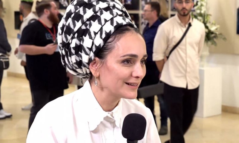 לימור סון הר מלך: "לא מגדירה את עצמי במספר"