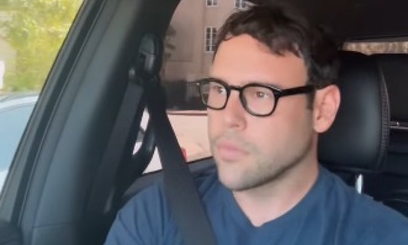 המפיק הבינלאומי יוצא להגנת יובל רפאל: "מישהו מכם גילה כוכב?"