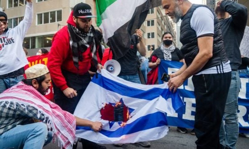 אחרי ההפגנות האנטי-ישראליות: ארגון האופניים העולמי נגד ספרד