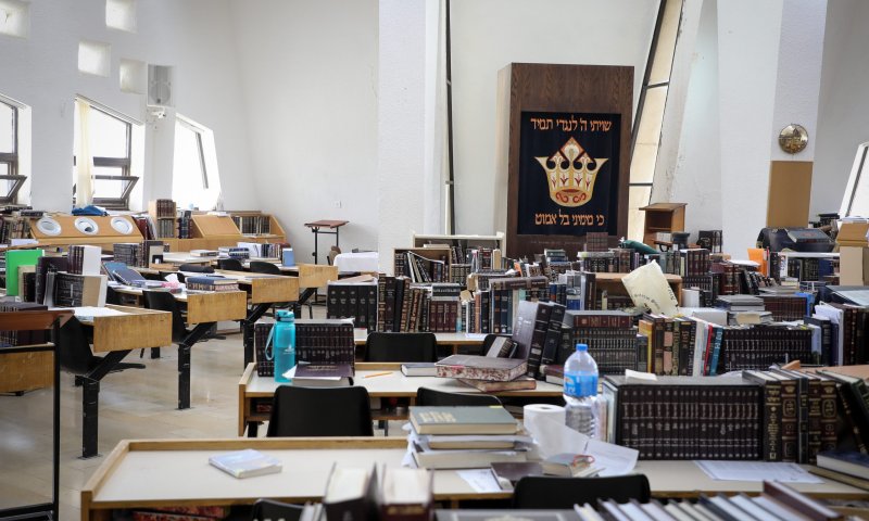 מתוך 8,000 תלמידי ישיבות ציוניות נדבקו רק 14