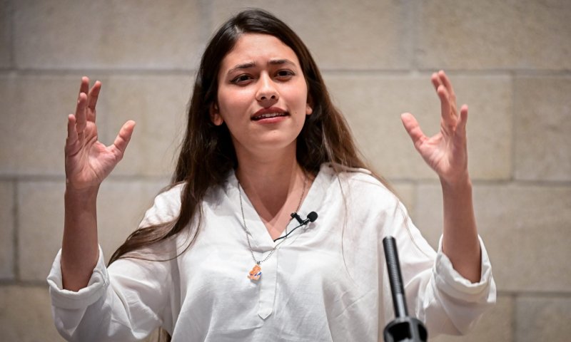 אחרי הפדיחה: הוריה של הדר מוכתר שילמו מחיר