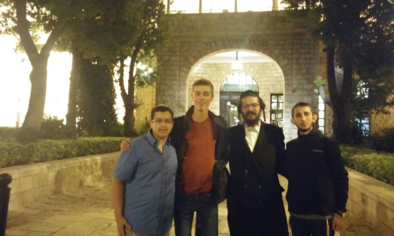 התשובה לדרישת הסרת הכיפות במלון המלך דוד