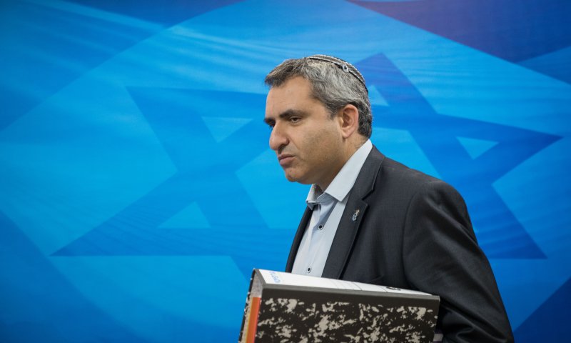 מי עומד מאחורי הודעות ה'גרגמל' נגד זאב אלקין?