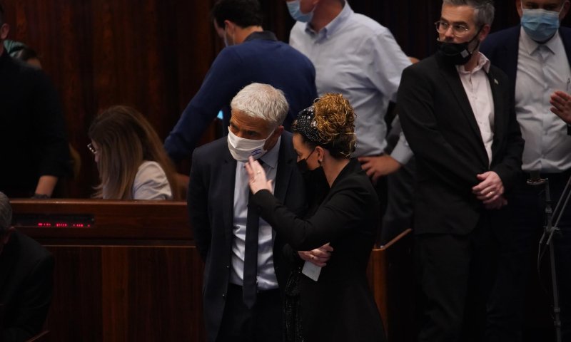 "נעשה הכל כדי שהממשלה תחזיק מעמד עוד זמן רב"