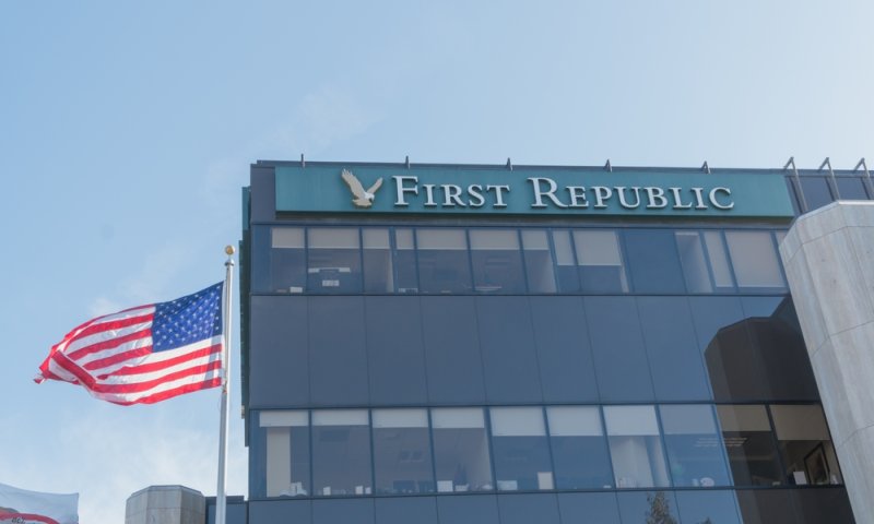 בפעם השלישית: בנק נוסף קרס בארה"ב ונרכש