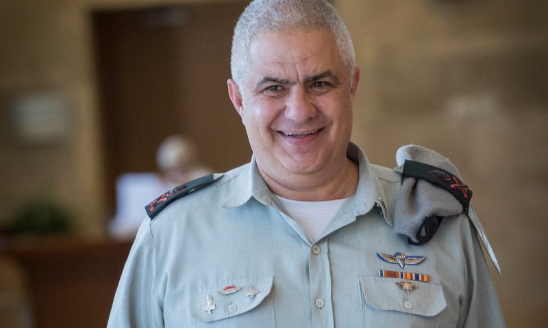 "מתאמץ להעמיק את הקרע עם הציונות הדתית"