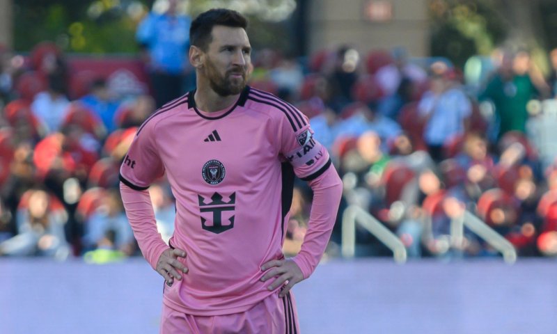 מתקרב למסי: החלוץ הישראלי גרר את קבוצתו לניצחון