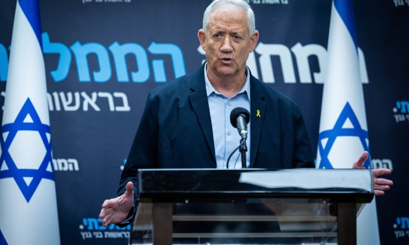 גנץ: "אנחנו בשעת כושר לפרק את הגרעין האיראני"