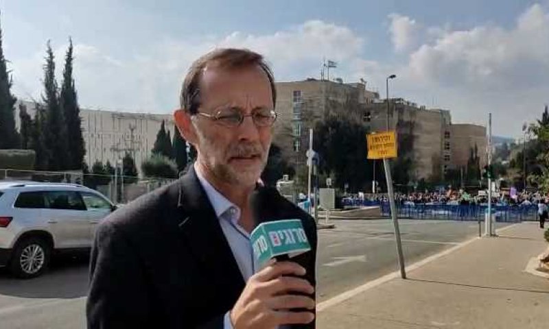 פייגלין: "מייבאים לפה ערכים של המשטר בסין"