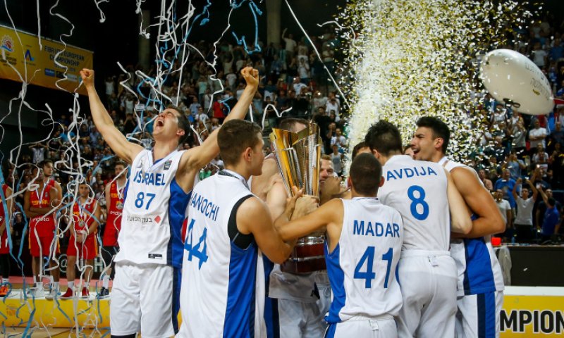 מיקי ברקוביץ' מתרגש מהזכייה של נבחרת העתודה