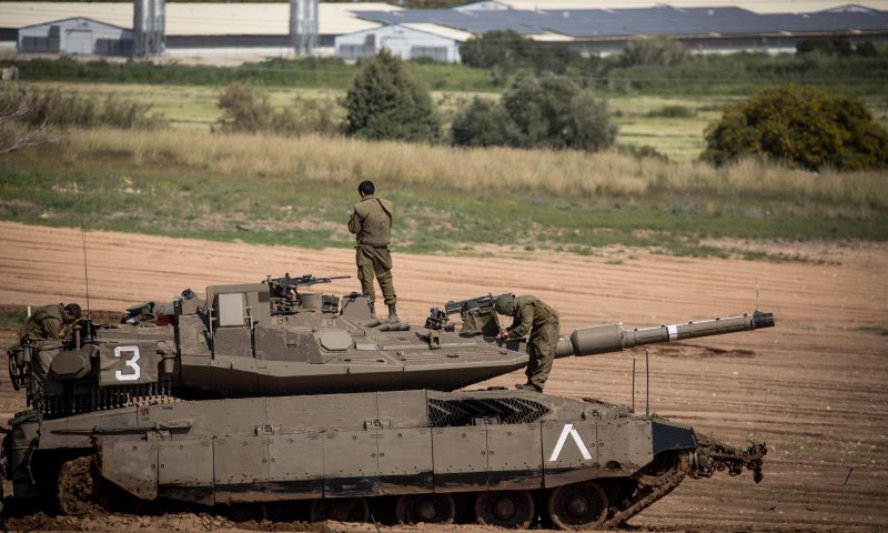 המדינה: למחוק את העתירה לשילוב נשים בחיל השריון