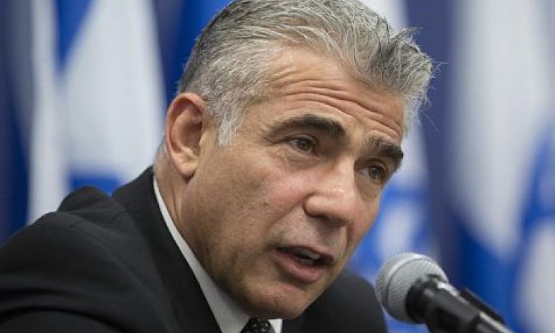 יאיר לפיד: "נאבק בכל כוחנו על חוק הגיור"