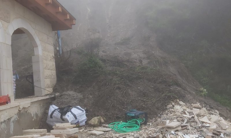 בית העלמין העתיק בצפת: ההר נסחף על מקווה האר"י