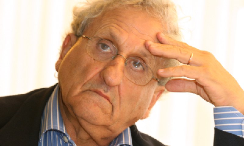 א.ב יהושע: מוריד את הכובע בפני הציונות הדתית