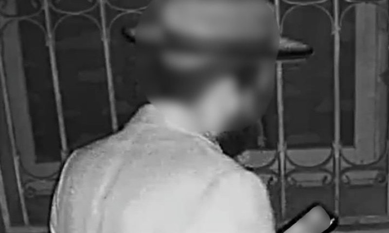 בן 30 מירושלים הציץ לחדר שינה, צילם ונעצר