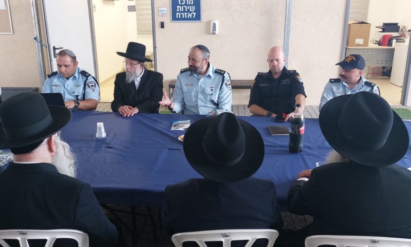 רב המשטרה קיים דיון: האם צריך משטרה בעיר חריש?