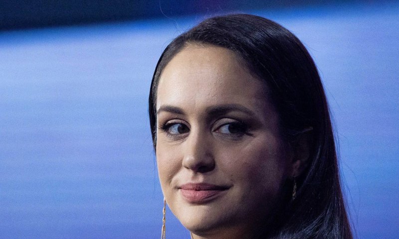 מגישת חדשות 13 מותקפת: "בזויה וארורה, זוהמה שמאלנית"