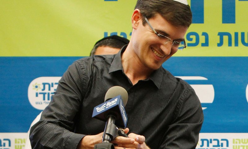 דובר הבית היהודי פנחס וולף פורש מתפקידו