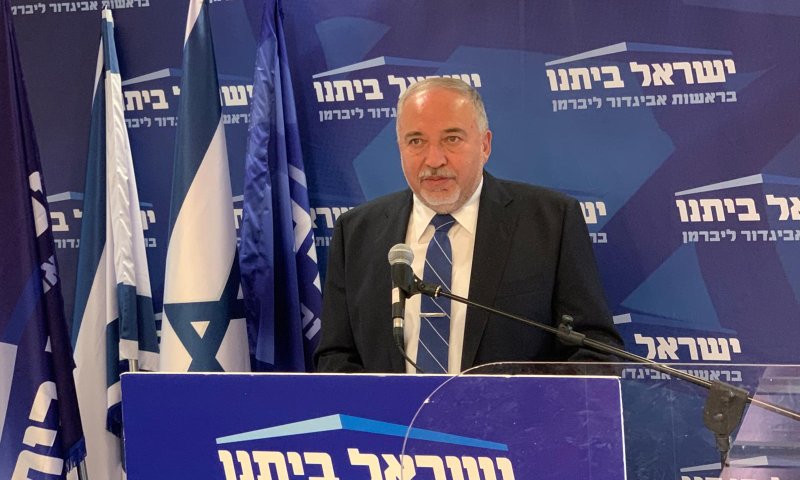 "קורא לארגוני נשים להכריז מלחמה על ש"ס ויהדוה"ת"