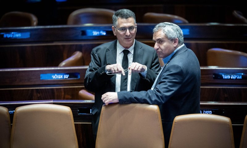 פרטים נוספים על ההסכם: סער יתמודד בפריימריז, אלקין ישוריין