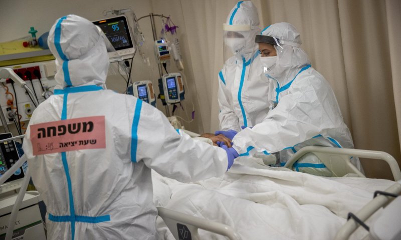 תוך שנה וחצי: 4 מיליון מתים מקורונה בעולם